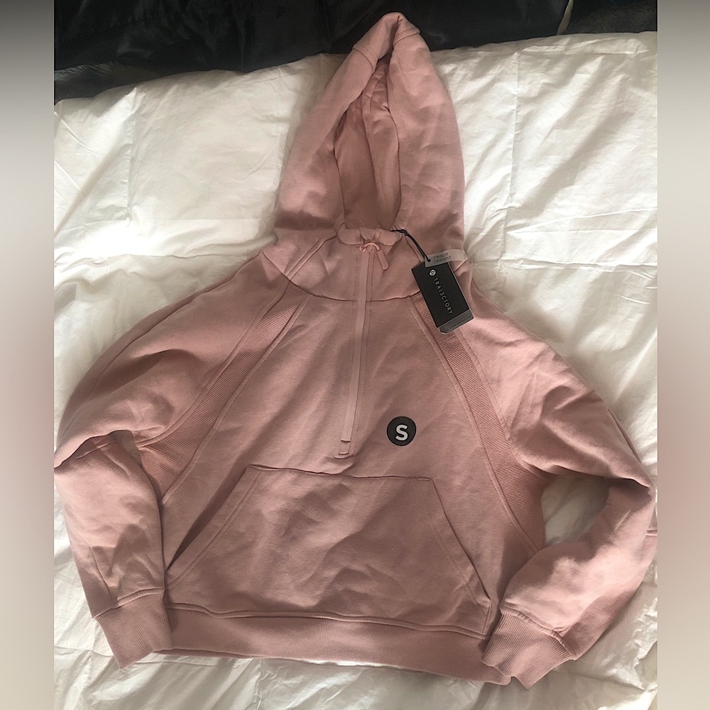TRAJ3CTORY Pink Zip Up Hoodie Size: Small